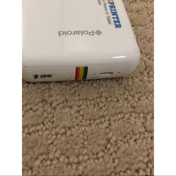 Zink Polaroid ZIP Wireless Mobile Mini Printer - Picture 3 of 3